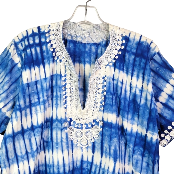 Tie Dye Blue Embroidered Vintage Pullover Tunic Top Women's See Measurements - Picture 2 of 10